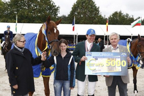 2010 six year-old Gold medalist NLS Coole Al Clover (ISH), rider Clem McMahon (IRL) & Eamonn Kenny, father of the breeder Brian Kenny, receiving his breeder prize. - See more at: http://www.irishhorsegateway.ie/fei-world-breeding-jumping-championships-for-young-horses-2013/#sthash.EAFe4o6o.dpuf