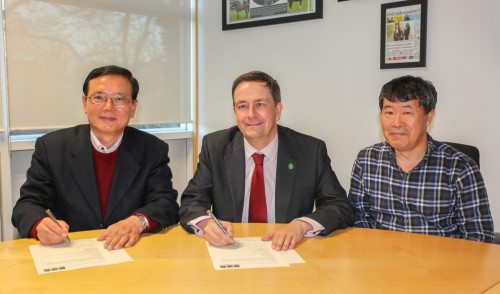 Horse Sport Ireland's CEO Damian McDonald is joined by Professor Ahn, chairman of the Korea Society of Horse Industry (left), and Professor Kim, head of equine science at Seoul National University, to sign a Memorandum of Understanding outlining HSIs promise to assist in the promotion of equestrian sport in Korea over the next number of years.